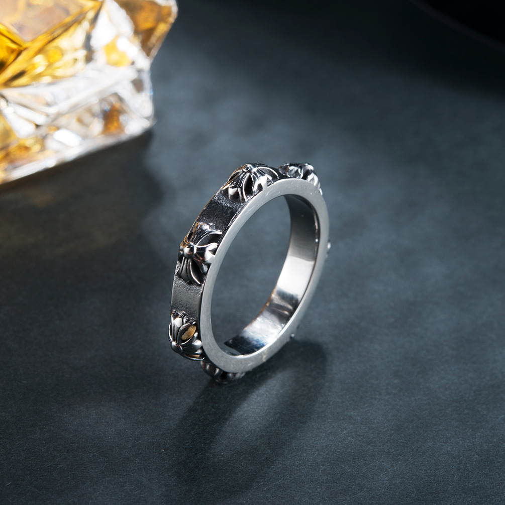 Europe and the United States hot-selling stainless steel flower literary retro ring hip-hop punk style men's ring ring cross-border exclusive