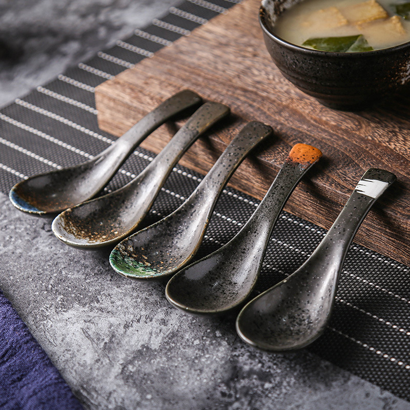 Japanese-style ceramic spoon soup spoon rice spoon hotel restaurant Spoon tableware and wind manufacturer logo