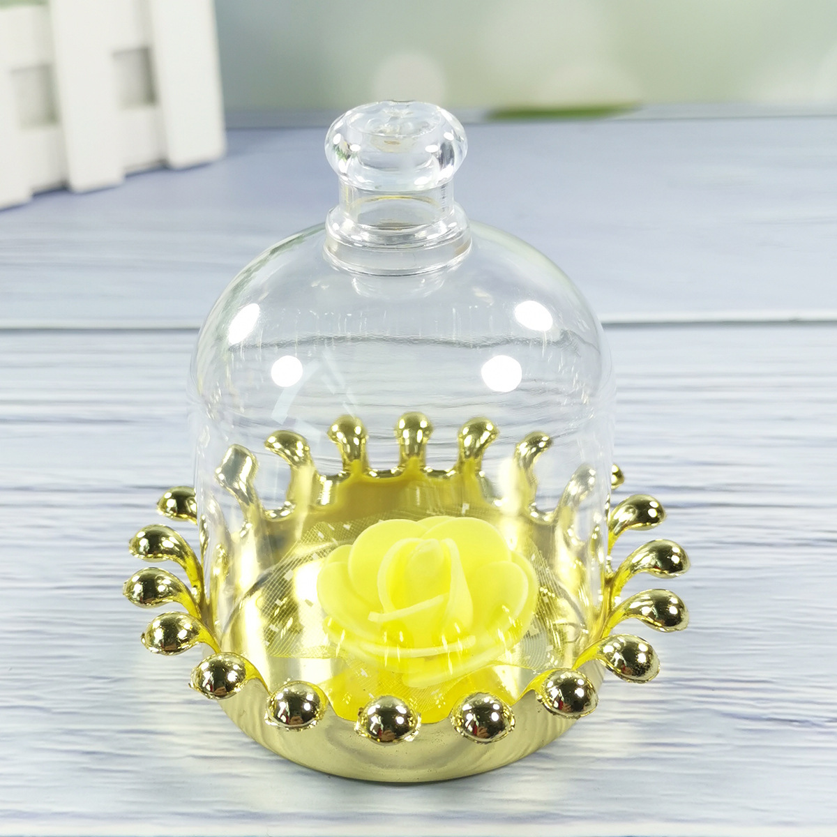 Foreign trade supply creative candy box electroplating gold and silver snacks cup cake holder clay work cover Yiwu factory wholesale