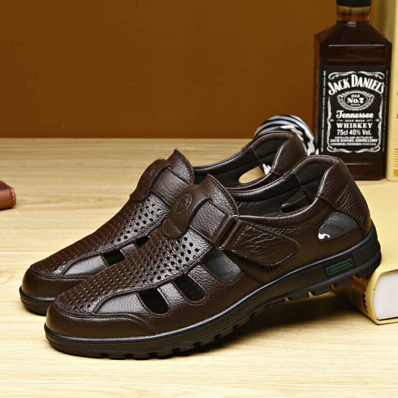 2021 Summer New Cowhide Middle-aged and Elderly Genuine Leather Casual Fashion Hollow Out Dad Soft Sole Sandals Soft Surface Anti-slip Shoes