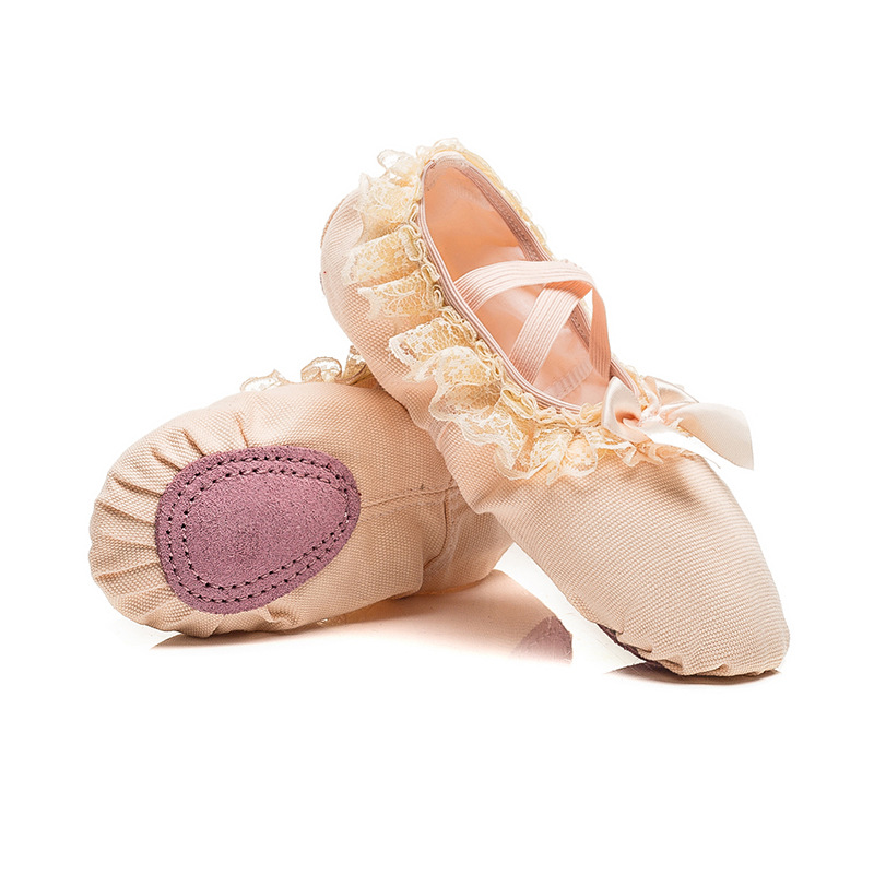 Factory wholesale lace-up-free lace bow children's dance shoes soft-soled ballet shoes for women