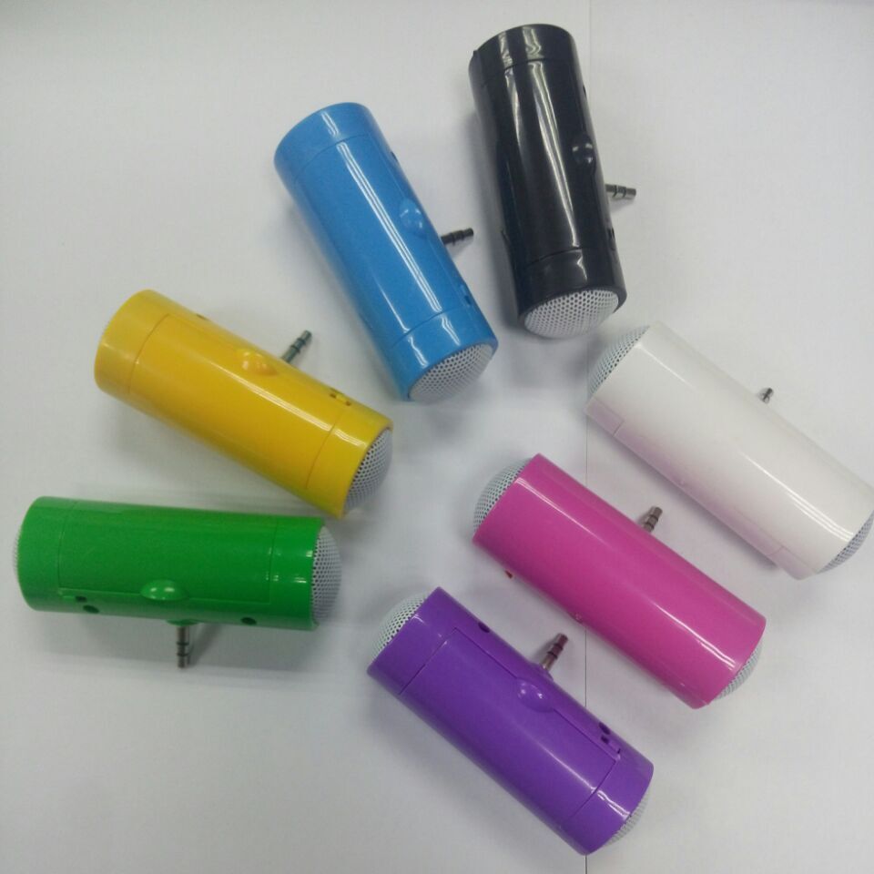 Direct selling gift-style round 3.5 in-line No. 7 dry battery mini loudspeaker small speaker audio