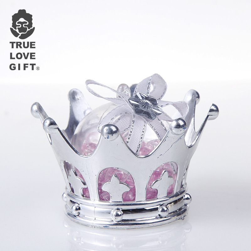 Creative romantic candy box wedding hollow large crown gold and silver candy box wedding gift wedding supplies wholesale