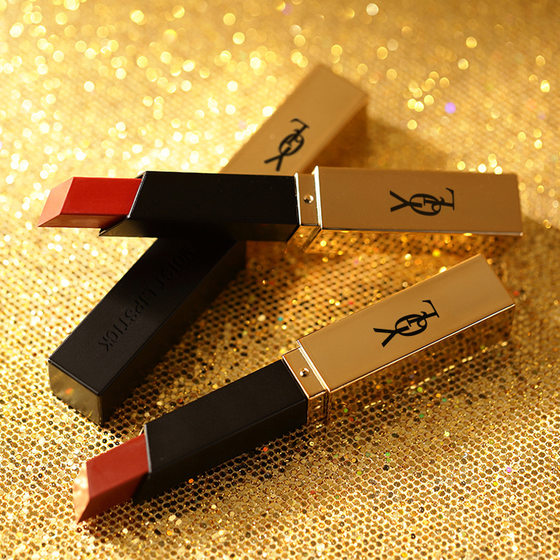 Live broadcast thin tube matte moisturizing small gold lipstick six-color retro red choking pepper tomato