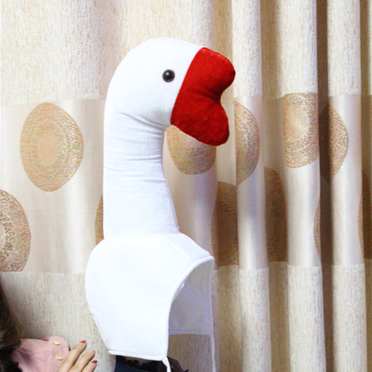 Japanese Big White Goose Headgear Shake Tone with Sand Sculpture Netizen Big Goose Funny Funny Hat Props Activity Gift