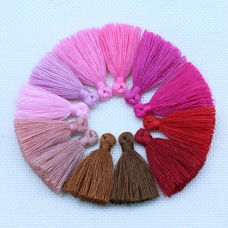 Factory in stock polyester cotton 3cm Mini small tassel clothing accessories short tassel ear bag accessories tassel hanging ear
