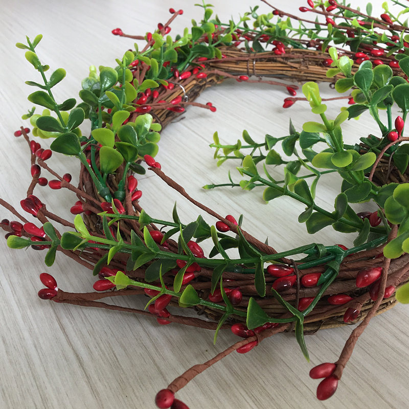 Simulation Red Mini Berry Heart-shaped Garland Peach Heart Green Plant Wreath Wedding Love Hanging Decoration Door Decoration Wall Decoration Cross-Border