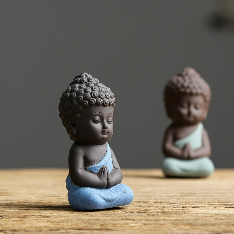 Creative purple sand small Tathagata tea table decoration tea table small ornaments boutique can raise tea pet handmade tea play tea accessories