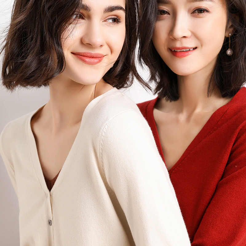 2020 Spring and Autumn new ladies sweater cardigan V-neck jacket fashion coat base shirt sweater a generation of hair