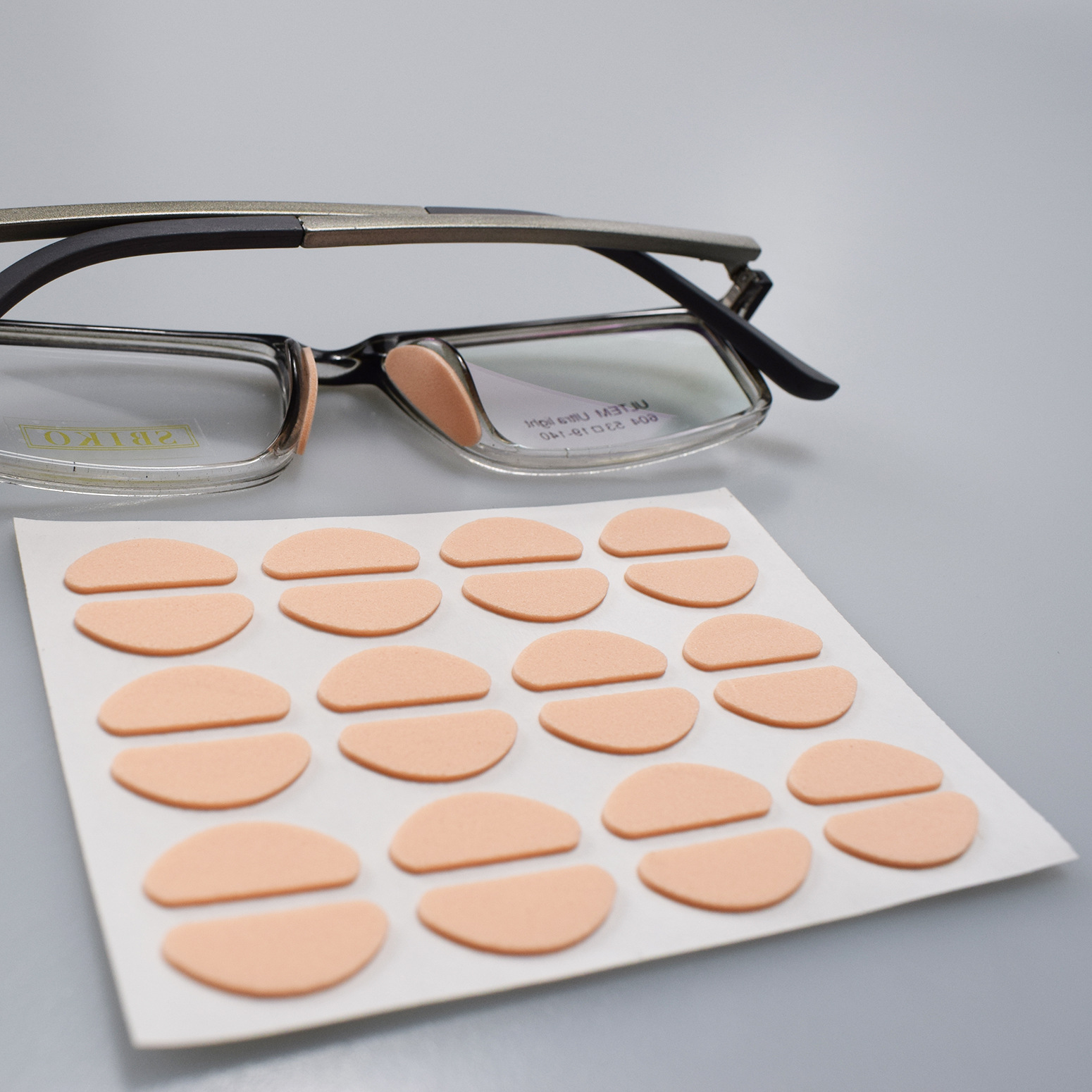 D-Shaped White Black EVA Foam Foam Nose Sticker Glasses Silicone Nose Pad Nose Anti-Slip Height Glasses Accessories