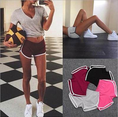 2019 European and American Foreign Trade Sports Shorts Women's Home Leisure Solid Color Fashion Yoga Beach Pants Candy Color Hot Pants