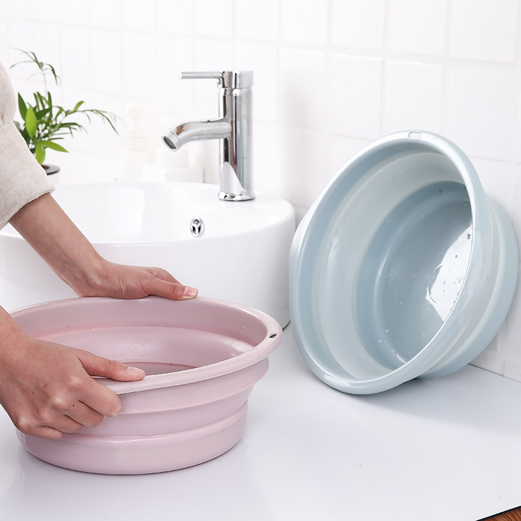 Creative mini foldable plastic portable compression travel pet mini folding food bowl source factory direct sales