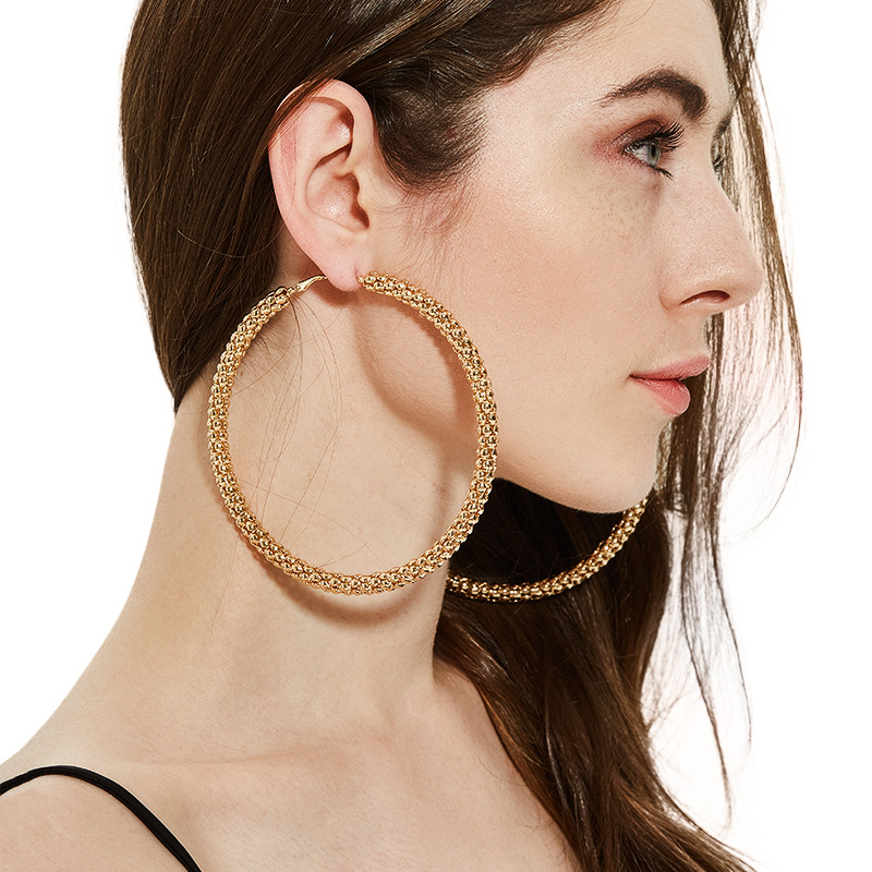 Gold big circle earrings fashion European and American street shooting big earrings Female Factory wholesale