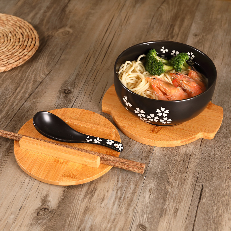 黒い陶磁器の碗は蓋とスプーンの泡の碗の韓国式のスープの碗のご飯の碗の学生の食堂のレストランの日本料理の食器を持っています。|undefined