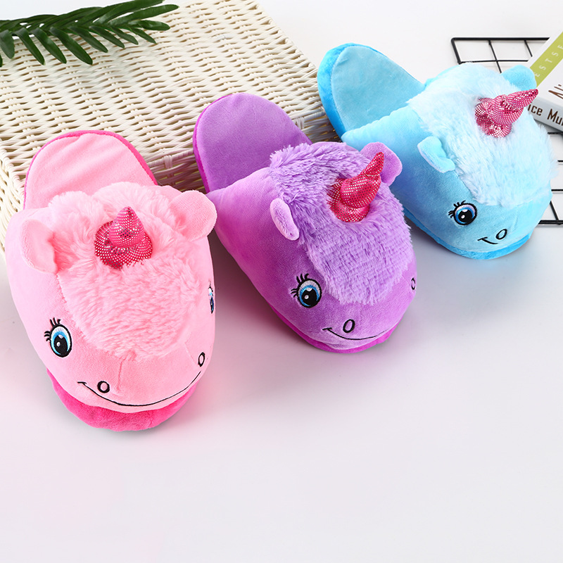 Autumn and winter comfortable velvet upper slippers half-bag heel unicorn toe home shoes black grain soles cloth shoes cotton bottom