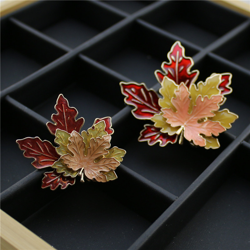 Vintage Exaggerated Multi-Layer Alloy Oil Dropping Maple Leaf Brooch Accessories Vintage Advanced DIY Pin Brother Corsage