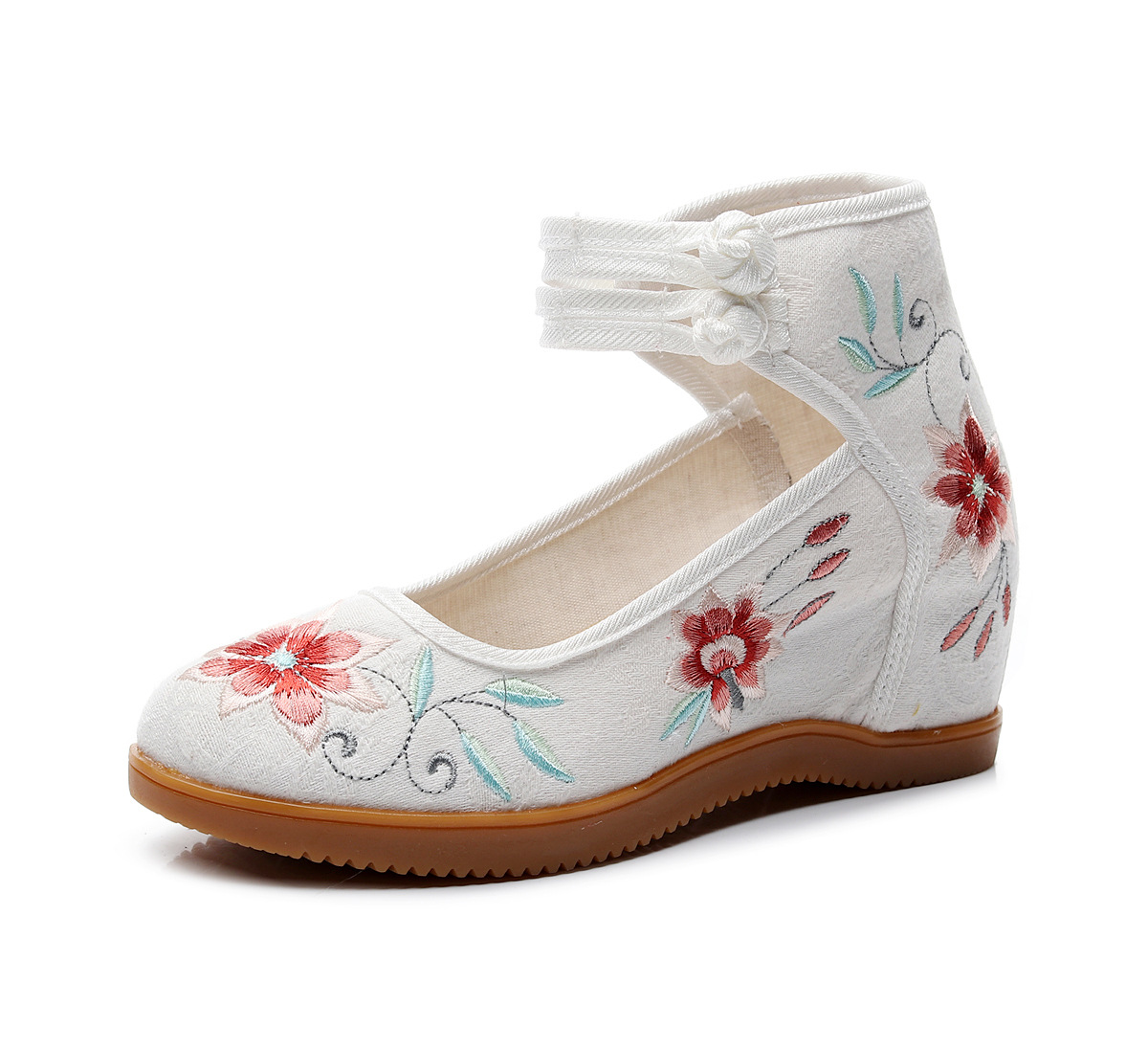 2019 Hanfu shoes embroidered shoes women's cloth shoes women's retro Chinese antique cheongsam shoes tea artist high heel