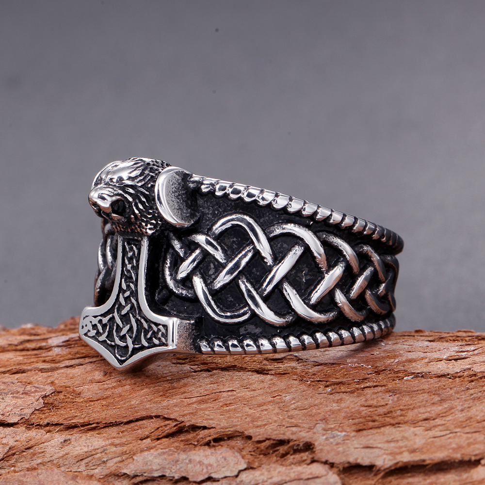 Korean version of Korean jewelry wholesale stainless steel ring men's ring Thor's hammer ring New