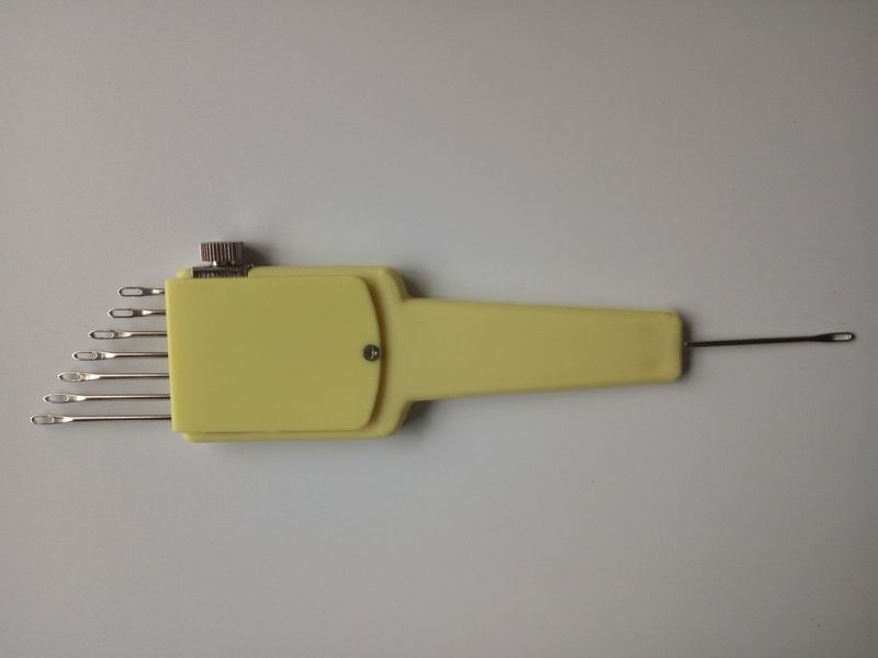 メーカー直販セーター編み機部品1 × 7は針を選ぶことが多く、伝線器が多く、針距離は4.5mmである|undefined