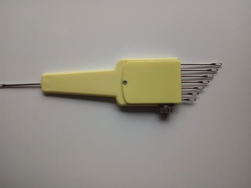 メーカー直販セーター編み機部品1 × 7は針を選ぶことが多く、伝線器が多く、針距離は4.5mmである|undefined