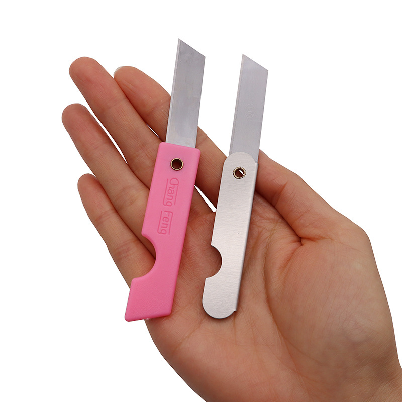 Old-fashioned metal pencil sharpener for elementary school students unpacking device pencil sharpener art knife folding knife wholesale