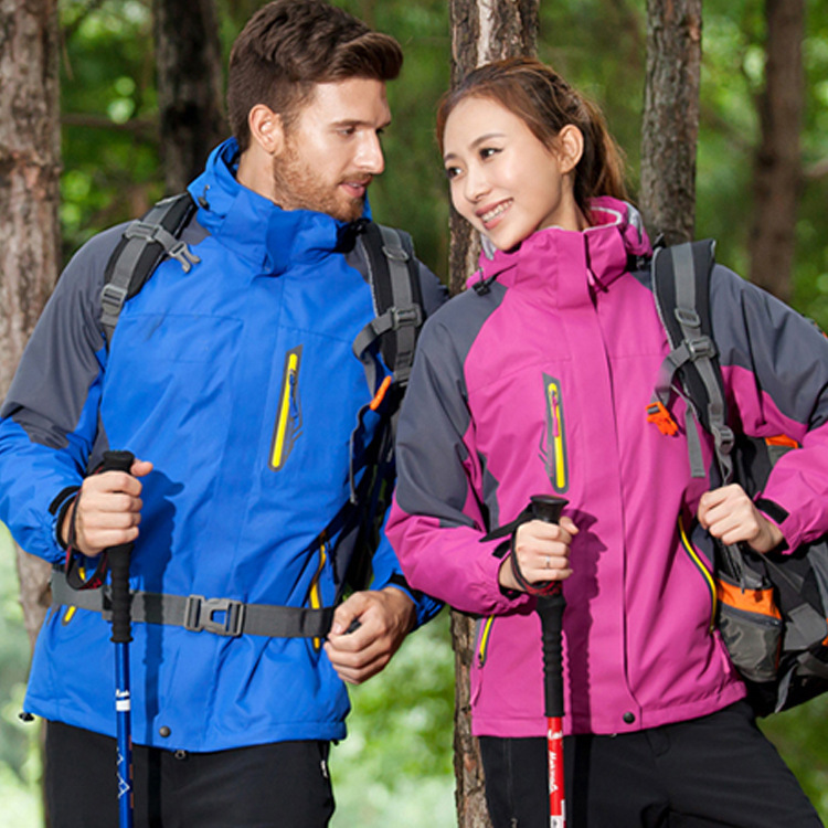 Autumn and Winter Outdoor Rush Clothes for Men and Women Three-in-One Removable Fleece-Lined Thickened Mountaineering Suit Windbreaker Work Clothes