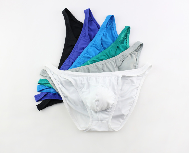 Factory direct ice silk briefs men's underwear summer breathable sexy young men's briefs