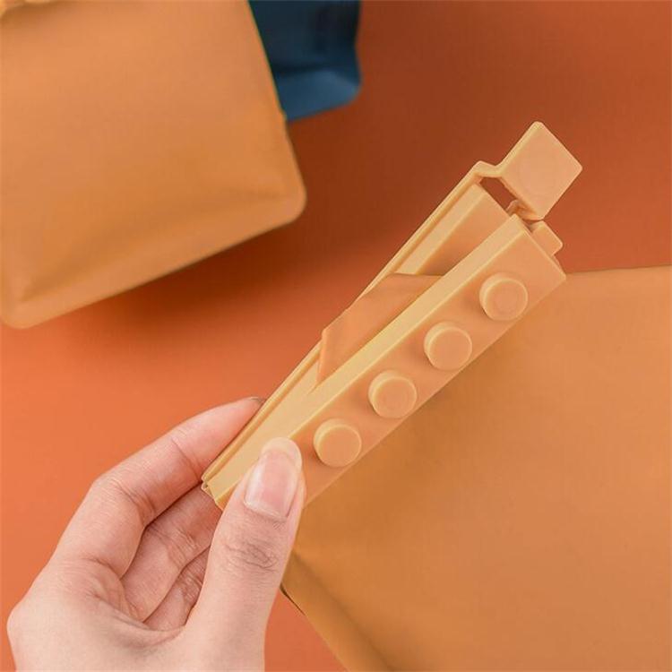 Food sealing clip building blocks creative plastic fresh-keeping clip snack bag sealed household moisture-proof multi-purpose kitchen