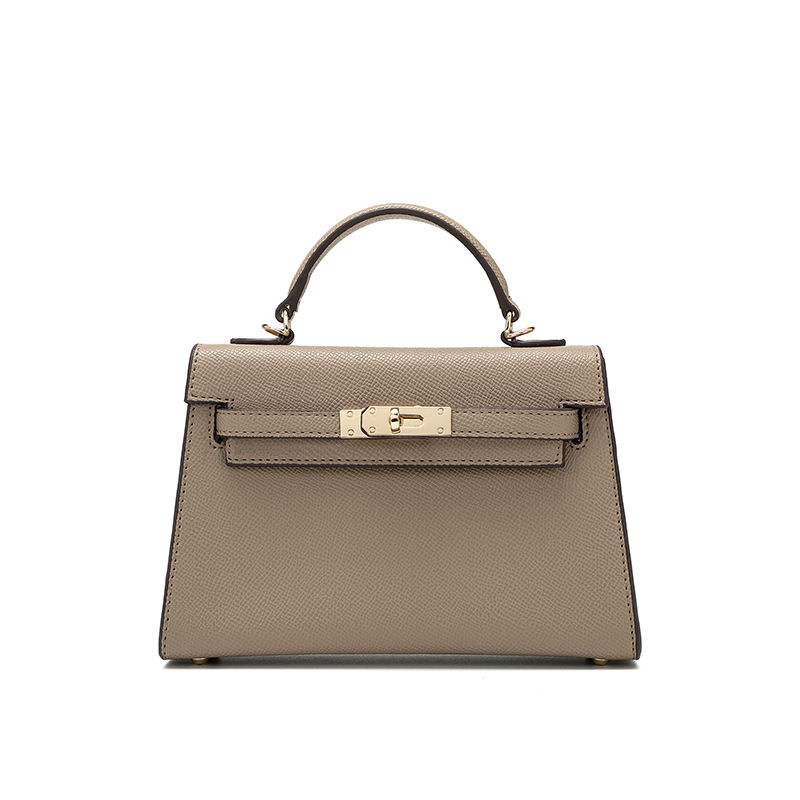 Niche Design Small Bag Women's 2023 New Fashionable Internet Popular Fashion All-match Shoulder Crossbody Carrie Women's Handbag