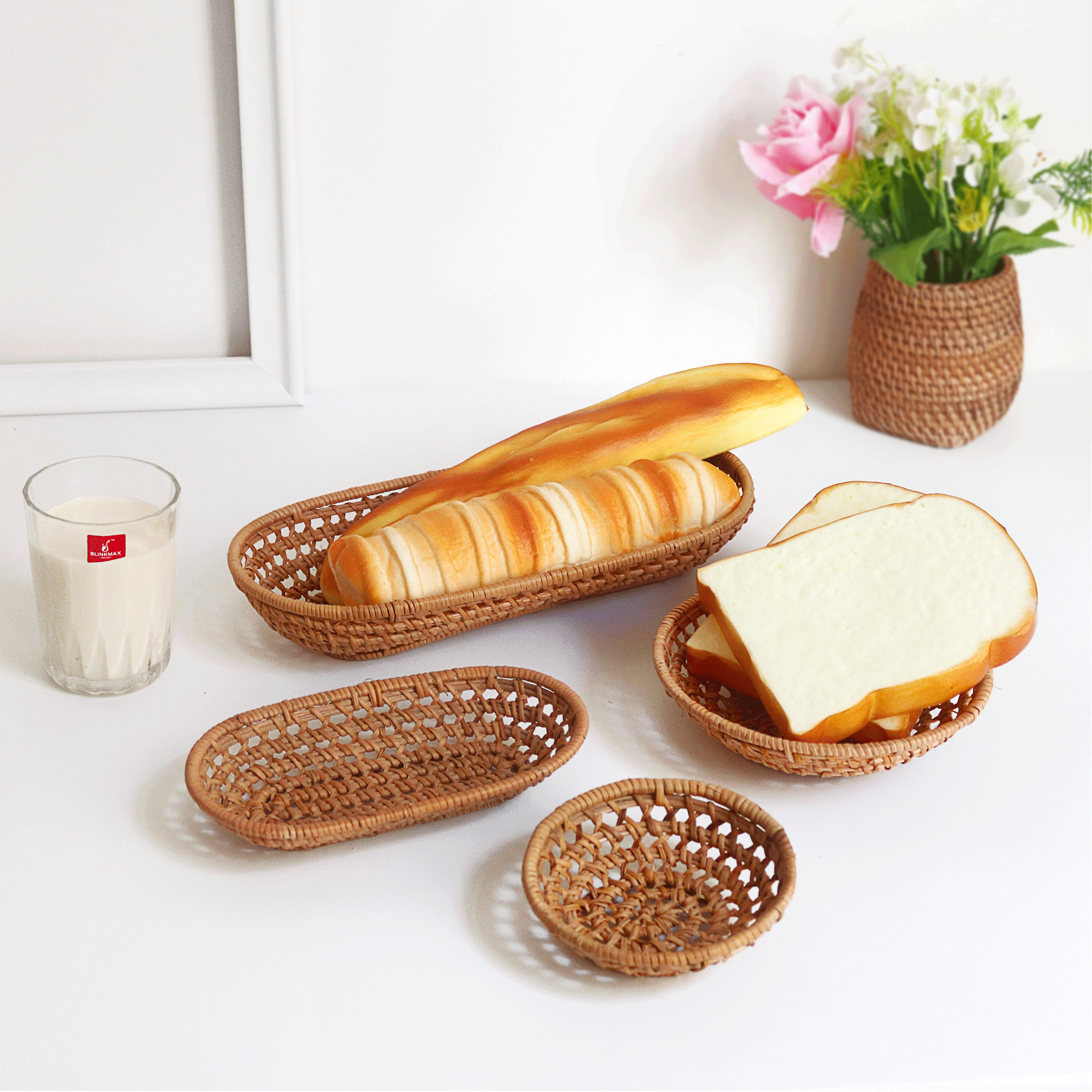 Rattan Fruit Basket Japanese Breakfast Basket Bread ~ Vietnam Hand-woven Desktop Pastoral Storage ~ Bamboo Tray