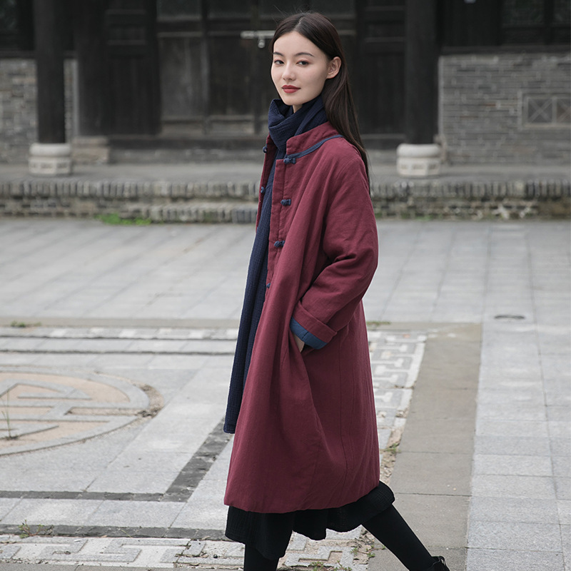 2023 Winter Neue Vintage Chinesischen Stil Vertikale Kragen Chinesischen Stil Kontrast Farbe Platte Schnalle Mittellange Baumwolle gefütterte Jacke Leinen Lose Baumwolle-pad_voghion.com