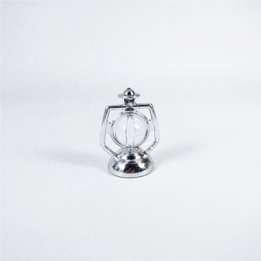 Factory wholesale Christmas decorations simulation small oil lamp doll house retro oil lamp Christmas gift ornaments