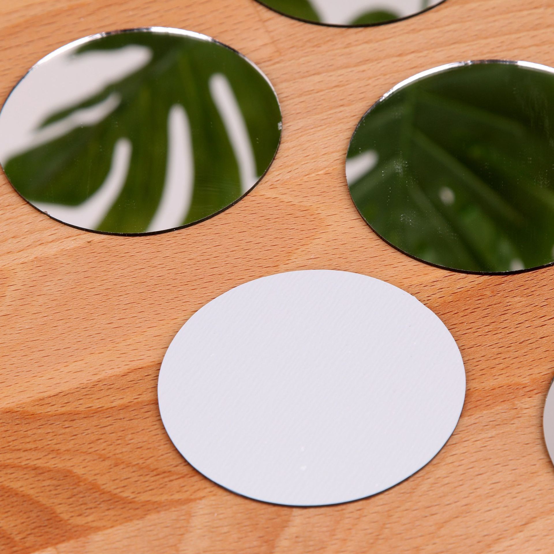 Glass Lens Mirror Samples Customized Any Size Free Proofing Makeup Piece Mirror Manufacturers Wholesale