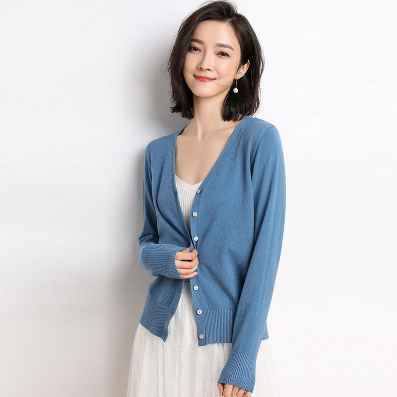 Women's 2023 Spring and Autumn New Korean version of the V-neck sweater coat long sleeve stretch velvet cardigan sweater wholesale