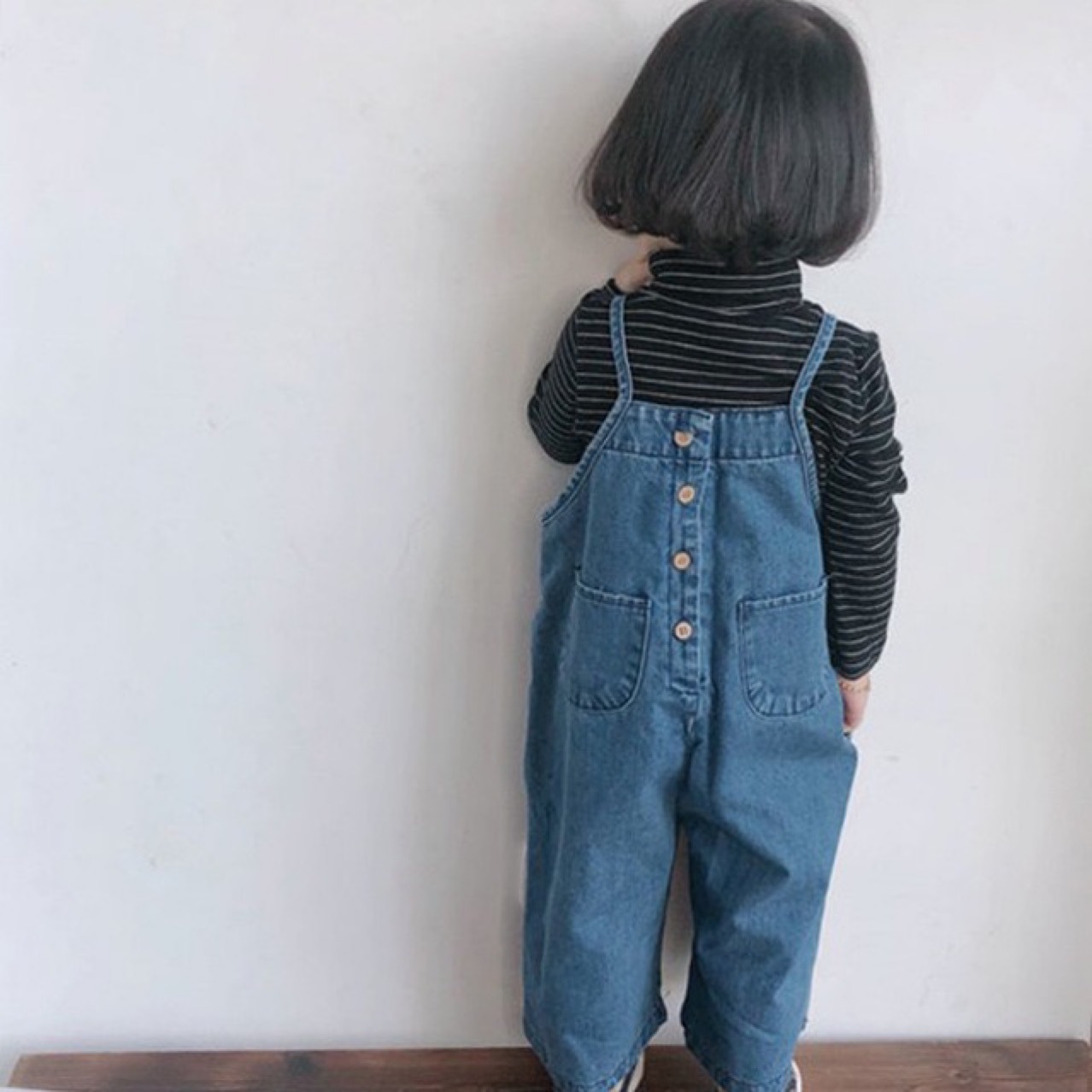 Factory Korean style small fragrance style Foreign style girls wear two-sided strap pants Korean jeans Z41 ins foreign trade children's clothing