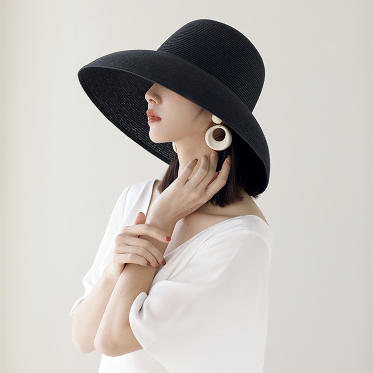Straw hat women's summer big brim French sunscreen Hepburn wind sun hat beach fisherman hat foldable sun hat children