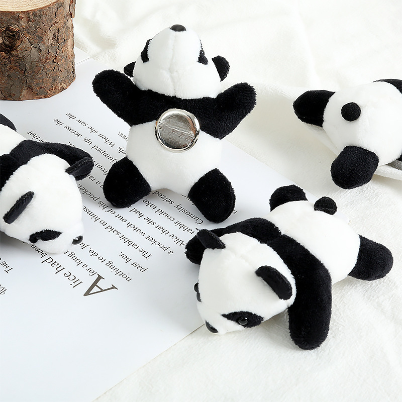 New red panda brooch plush toy lying lying Bear Cat cartoon doll children's accessories school bag clothing accessories