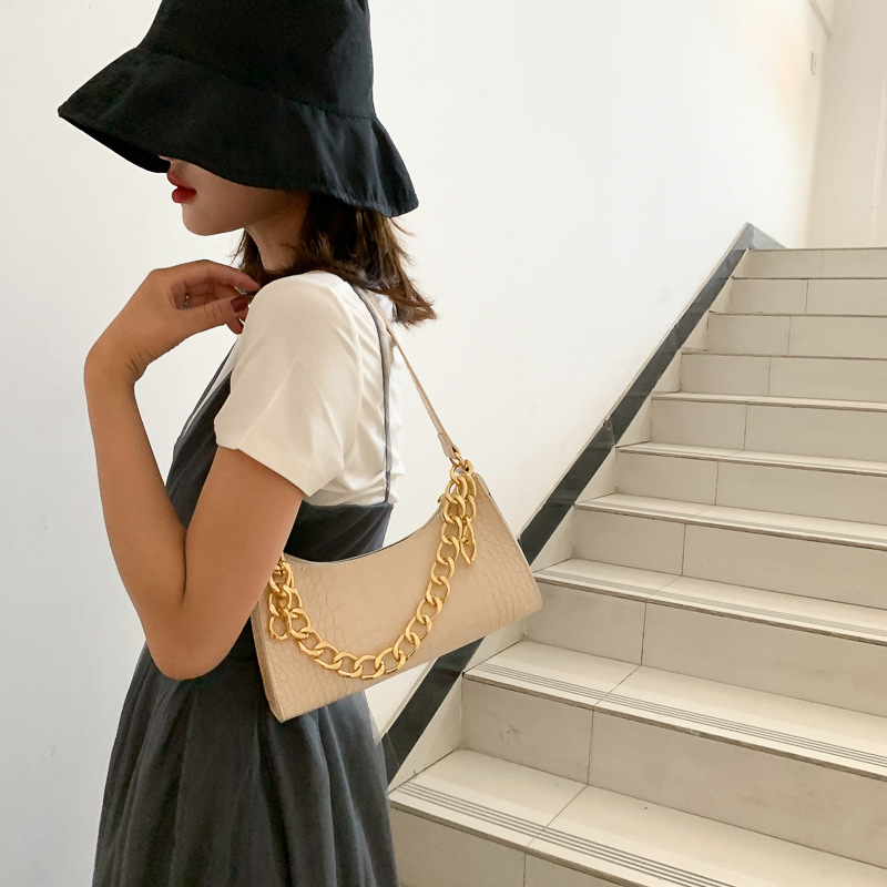 Factory Direct Women's Bag Chain Bag Shoulder Underarm Bag All-match ins Ladies Bag Atmospheric Internet Celebrity Crossbody Small Bag