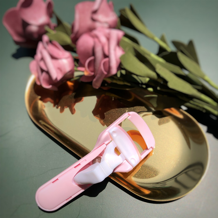 Marian New press eyelash curler female curling long-lasting non-clip eyelid Marian portable natural non-clip eye
