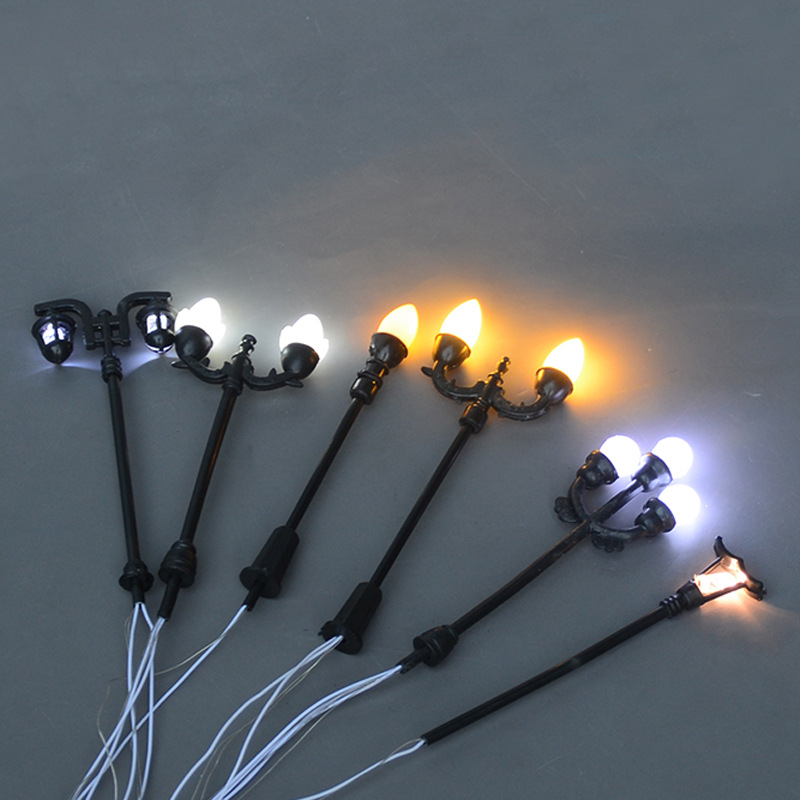 Micro landscape mini street lamp model plastic single double head garden lamp building sand table lighting scene handmade material 3v