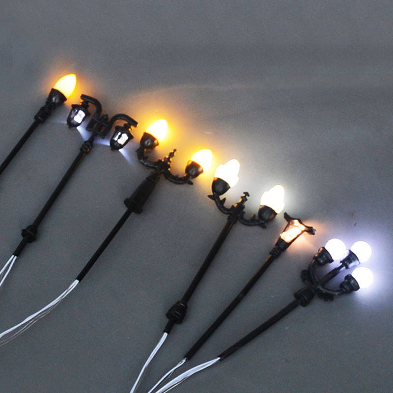 Micro landscape mini street lamp model plastic single double head garden lamp building sand table lighting scene handmade material 3v