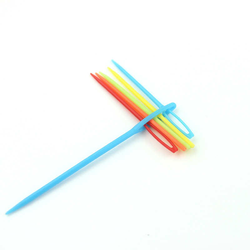Color plastic sewing needle hand sewing needle big eye wool needle children's safety needle DIY knitting factory direct sales