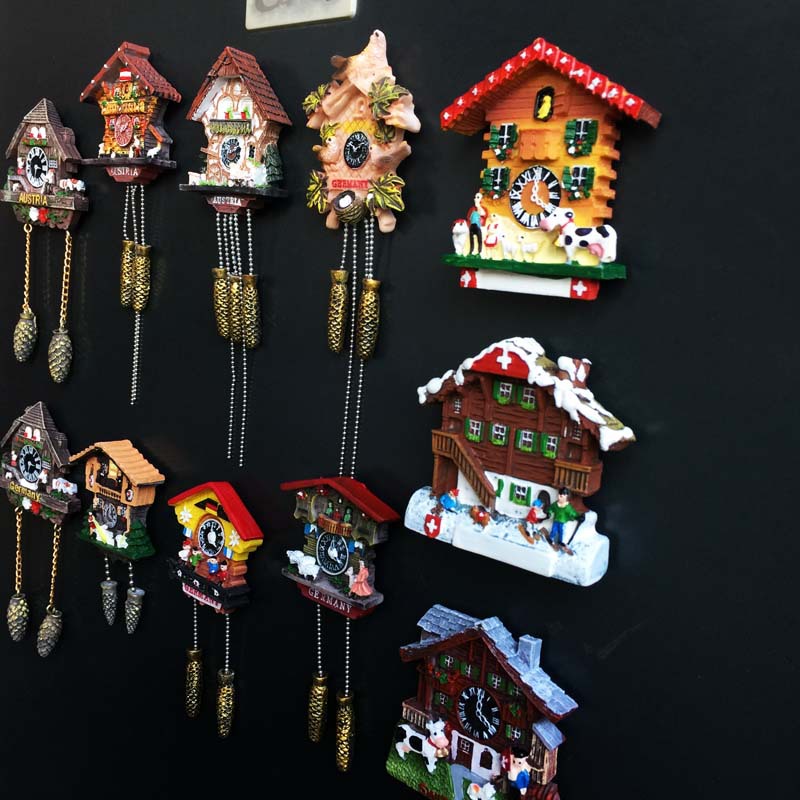 Factory spot wholesale Germany Austria Switzerland tourism commemorative crafts gifts cuckoo clock painted refrigerator magnets