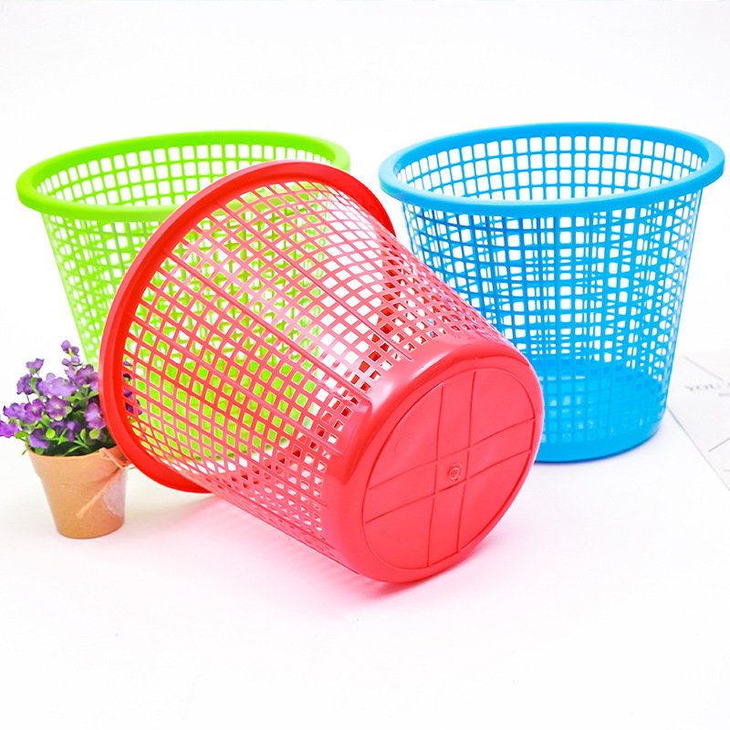 One yuan toilet trash can color plastic hollow drain home office kitchen wastepaper basket department store trash can