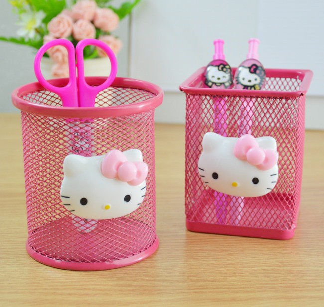 Cartoon creative metal hollow pen holder girl heart table machine storage box multifunctional iron wire cute mesh Pen Holder