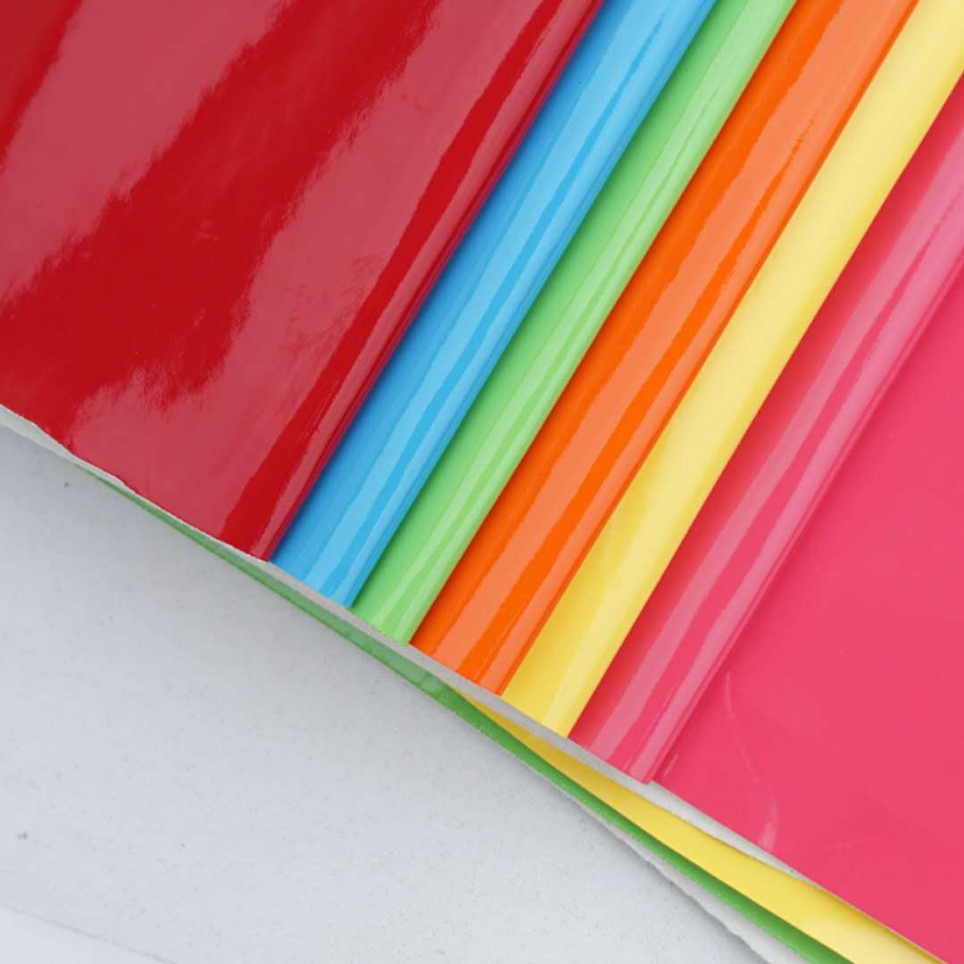 Spot 0.6mm mirror leather bright surface patent leather pu fabric luggage furniture decorative artificial leather