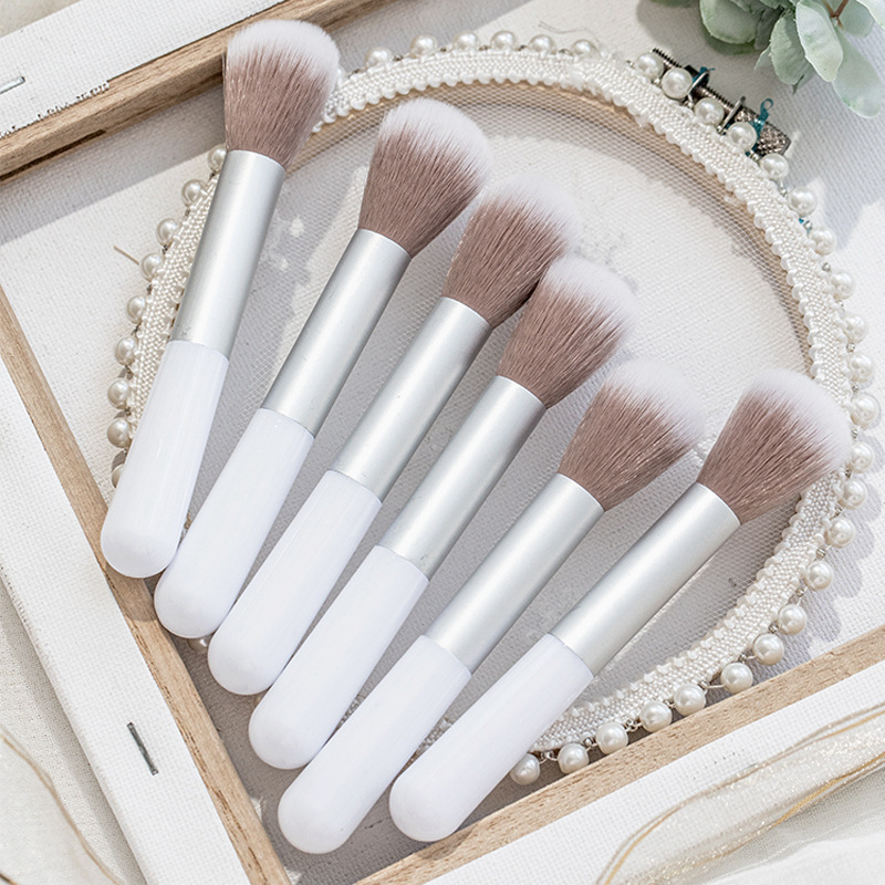 Blush Brush high-gloss brush loose powder brush honey brush makeup brush makeup beauty tools wholesale factory in stock