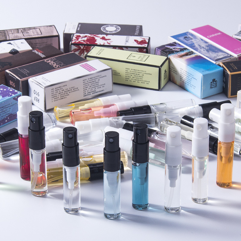 Xiaocheng Yixiang Brand Q Edition Perfume Sample 3ml Lasting Light Fragrance Trial Pack Spray Perfume Gift for Men and Women