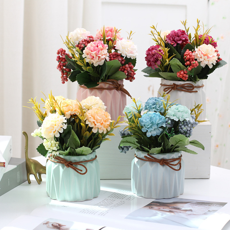 レトロな油絵のカーネーションの刺繍のシミュレーションの偽の花の小さい盆栽のスーツのカラーの幾何学の蝶結びの陶磁器の鉢|undefined