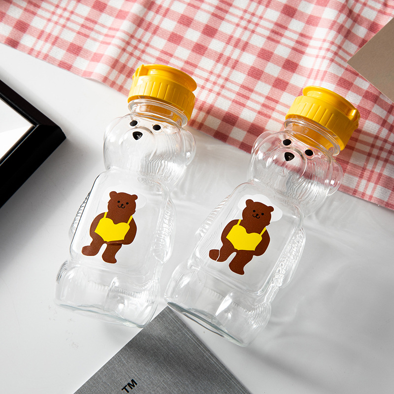 Bear plastic water bottle cute creative new students children go out portable transparent cup stall milk tea cup